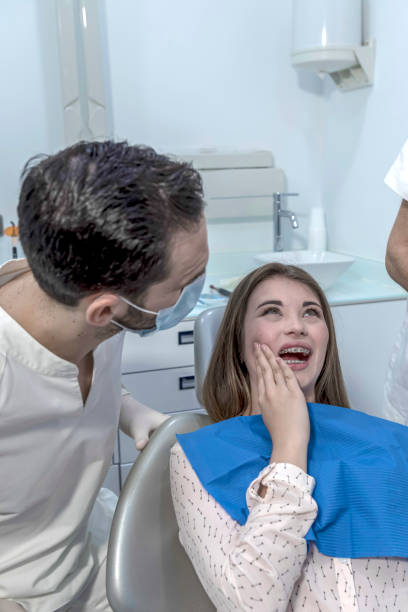 Emergency Dental Filling Replacement in FL